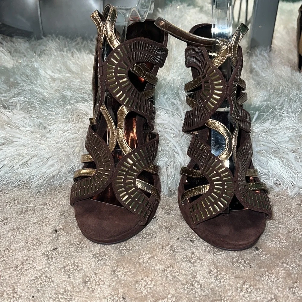 Carlos Santana Zarina Heels